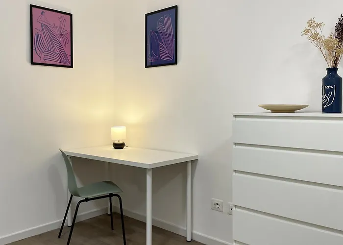 Biscardi מלון דירות בארי