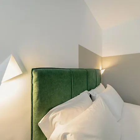 Biscardi Apartahotel